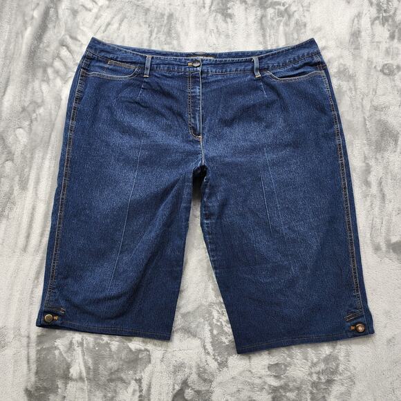 Larry Levine Shorts Womens 20W Blue Dark Wash Stretch Denim Bermuda Button Hem - Picture 1 of 11